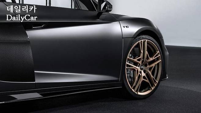 아우디, ′R8 디세니움′ 한정 에디션 (출처 아우디)