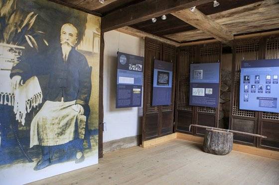 이상룡 선생의 생애와 활동을 기록한 임청각의 전시관. [사진 한국관광공사]