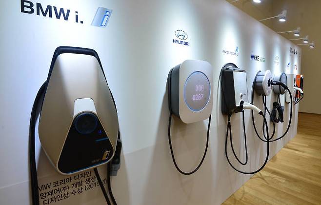 전기차용 일반 완속 충전기(7kw).