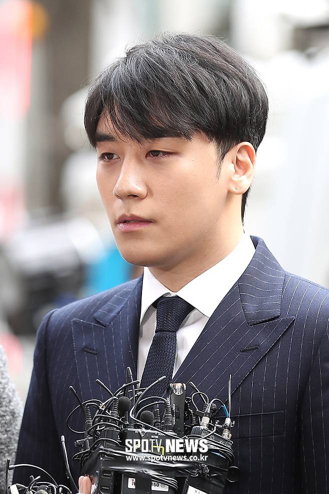 '승리 투자자' 린사모, 드러나는 의혹..돈세탁→페이퍼컴퍼니 설립 [종합]