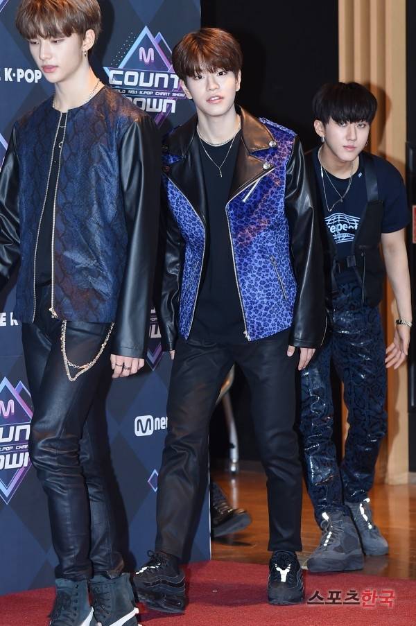 Mnet '엠카운트다운' 리허설 전 포토타임에 참석한 승민. 사진=조은정 기자 new@hankooki.com