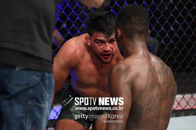 ▲ 켈빈 가스텔럼은 이스라엘 아데산야와 경기에서 패배를 인정하고 다시 만날 날을 기다리겠다고 했다.