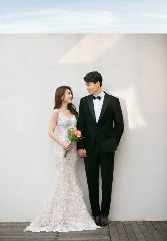 이대성과 다음달 11일 결혼하는 예비신부 손근혜씨. [사진 이대성]