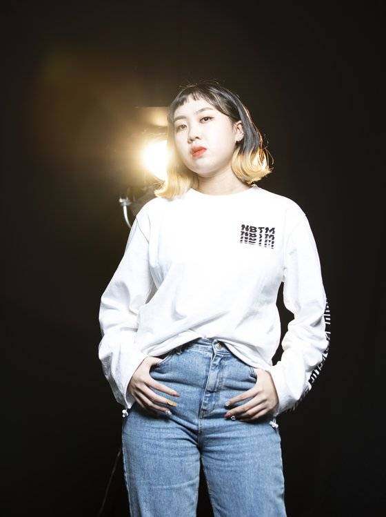 이영지는 새 헤어스타일에 대해 ’장난 치다 실수로 잘랐다“고 말했다. [권혁재 사진전문기자]