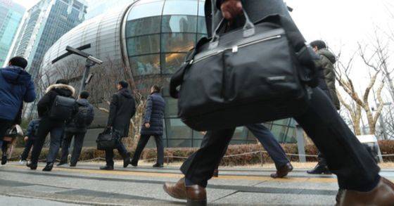 20세기 후반 이후 사회는 점점 변화 속도가 빨라지고 있다. [중앙포토]
