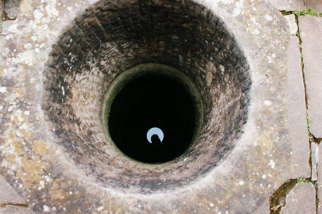 마루지 저택 우물