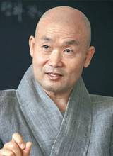 참불선원 선원장 각산 스님