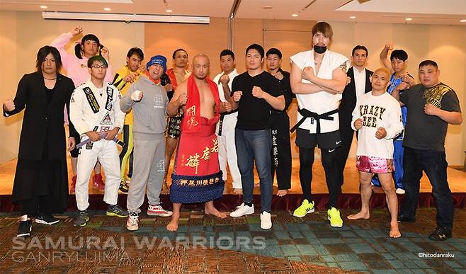 ▲ 일본에서 열리는 이색 격투기 대회 '간류지마'의 출전자들은 하나같이 만화에서 튀어나온 것 같다. ⓒ간류지마