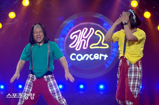 ‘골목대장 마빡이’ 코너에 출연 중인 개그맨 정종철, 김시덕. 사진 KBS