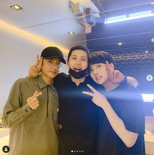 왼쪽부터 공찬 신우 산들