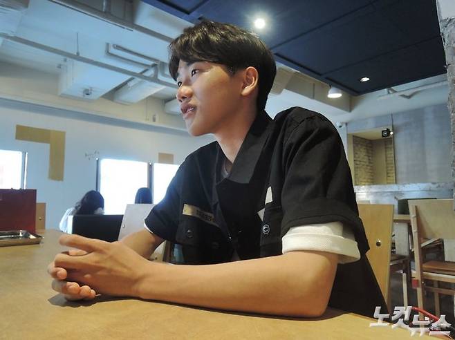 지난달 31일 오후, 서울 압구정의 한 카페에서 영화 '보희와 녹양'의 보희 역 배우 안지호를 만났다. (사진=KT&G 상상마당 측 촬영)