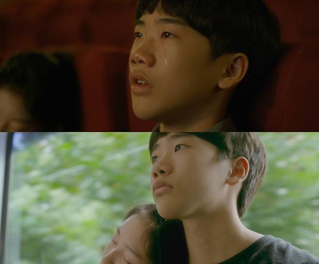 안지호가 맡은 보희는 여리고 섬세하면서 수줍음이 많은 성격이다. 죽은 줄 알았던 아빠가 살아있다는 걸 우연히 알게 되고 아빠 찾기 모험에 나선다. (사진=한국영화아카데미, 영화진흥위원회 제공)