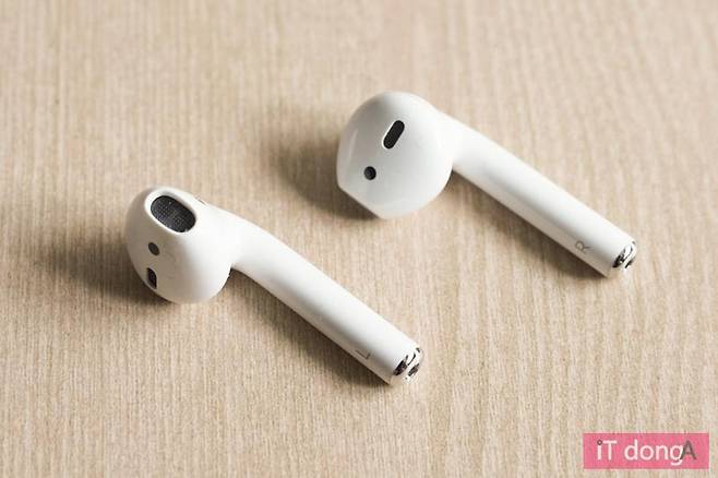 에어팟은 누구에게나 잘 맞는 형태로 제작됐다.