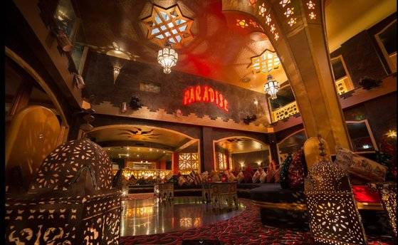 루들로프가 경영했던 성매매 업소 파라다이스 스투트가르트의 내부 모습. [사진 파라다이스스투트가르트 캡처]