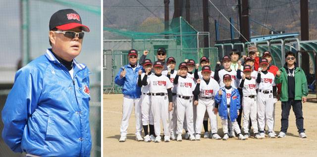 감사용 감독은 '슈퍼스타 감사용 진해리틀야구단'을 12년째 운영하면서 야구 꿈나무를 육성하고 있다.