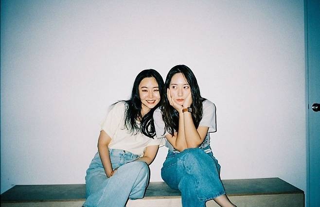 민희진(왼쪽)과 에프엑스 크리스탈/사진=크리스탈 인스타그램