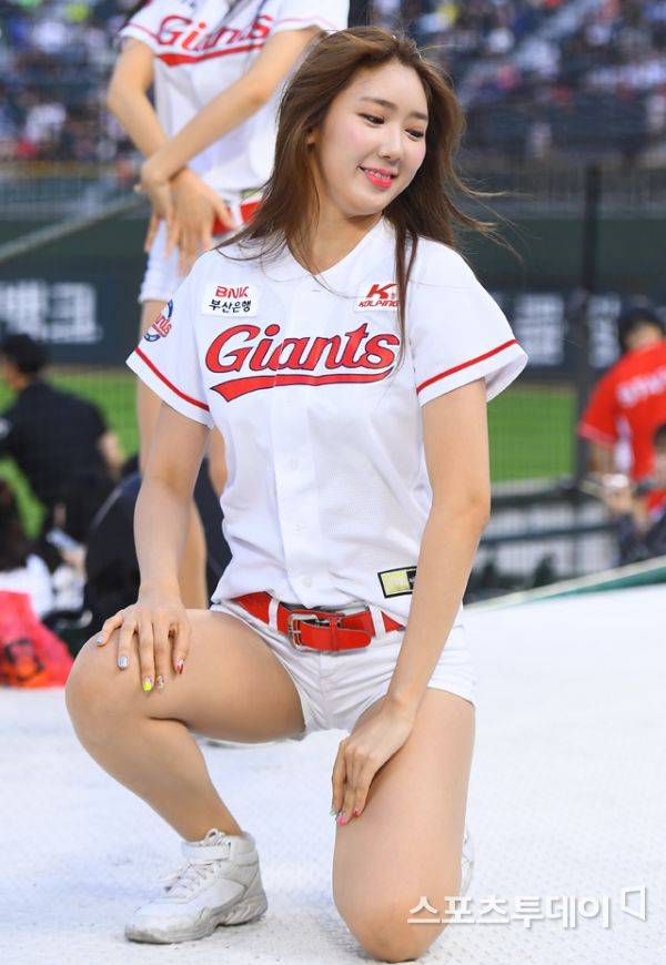 ST포토] 조윤경 치어리더 '예쁨'