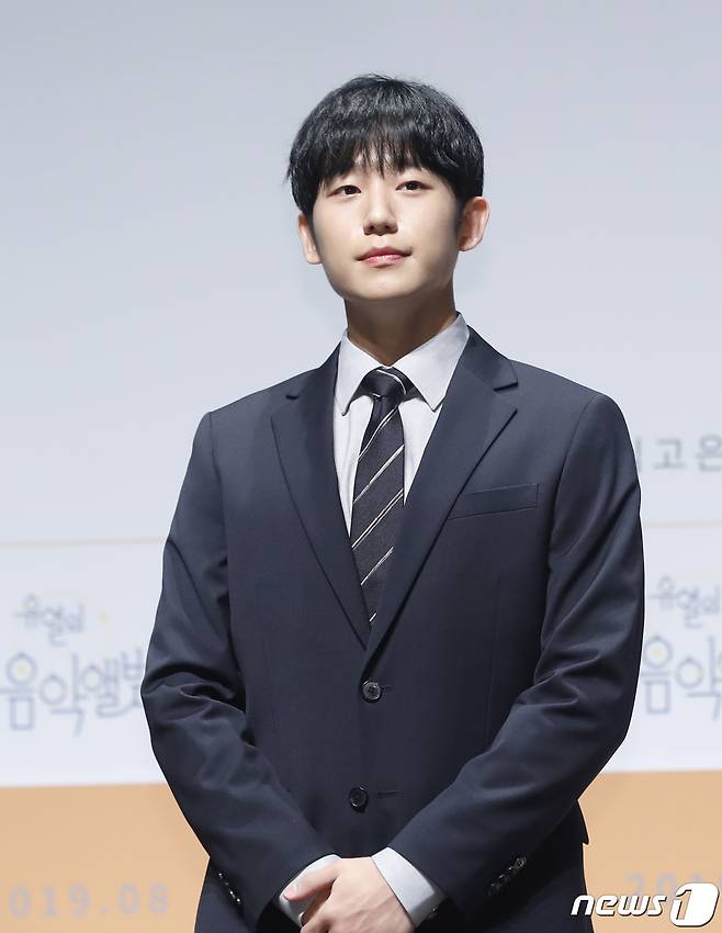 배우 정해인이 15일 오전 서울 강남구 압구정CGV에서 영화 '유열의 음악앨범' 제작보고회에 참석해 포즈를 취하고 있다.  2019.7.15/뉴스1 © News1 권현진 기자
