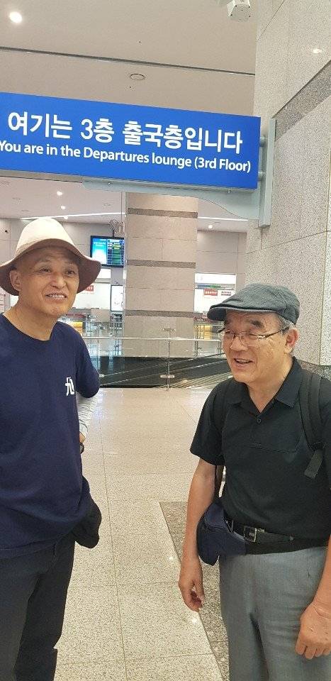노모어 왜란 실행위원회 대표인 가와모토 요시아키씨(오른쪽)와 사무국장인 주문홍 목사(왼쪽). 이은지 기자