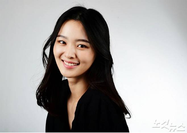 최근 종영한 드라마 '보좌관' 시즌1에 출연한 배우 도은비가 23일 오후 서울 양천구 CBS 노컷뉴스 사옥에서 인터뷰 전 포즈를 취하고 있다. (사진=황진환 기자)