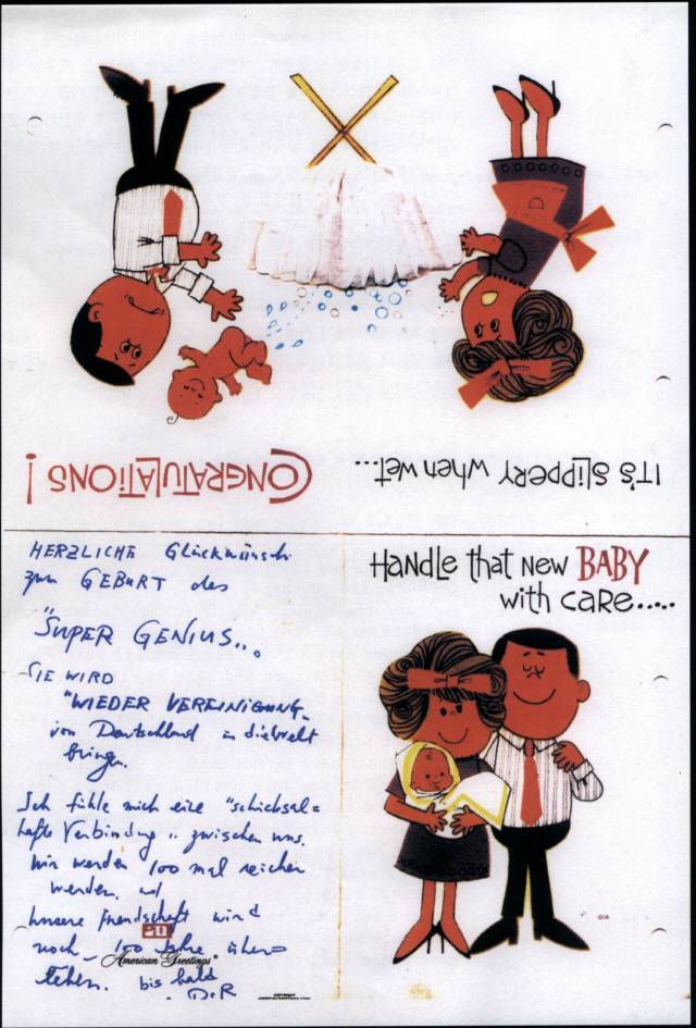 1966년 백남준이 마리 바우어마이스터가 첫 딸 율리카 슈톡하우젠을 출산한 것을 축하하며 보낸 엽서. 백남준은 엽서에서 ‘그녀는 전 세계에 독일의 재통일을 선사할 것’이라며 축복의 말을 적었다. /사진제공=백남준아트센터