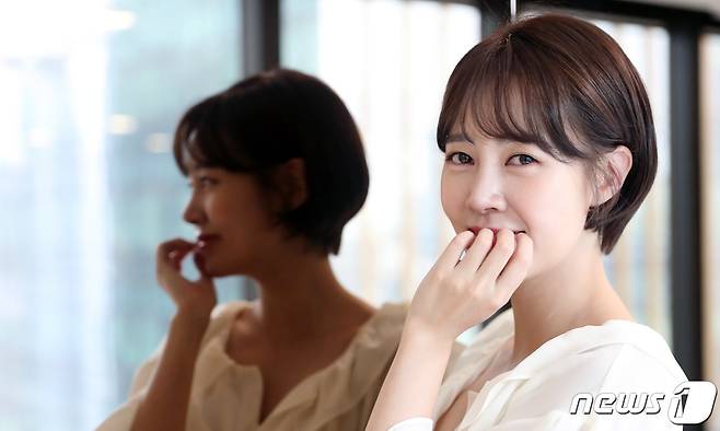 드라마 '60일, 지정생존자'에 출연중인 배우 최윤영이 20일 오후 서울 종로구 뉴스1 본사에서 인터뷰에 앞서 포즈를 취하고 있다. 2019.8.20/뉴스1 © News1 이동해 기자