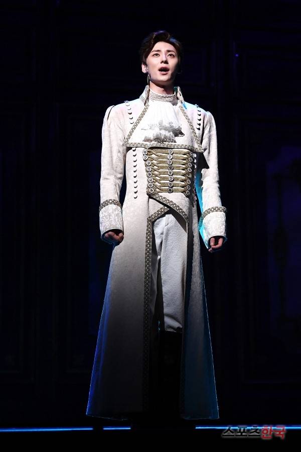 뮤지컬 '마리 앙투아네트' 프레스콜에 참석한 황민현. 사진=이혜영 기자 lhy@hankooki.com