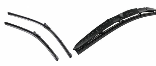 플랫 와이퍼(좌), 하이브리드 와이퍼(우)