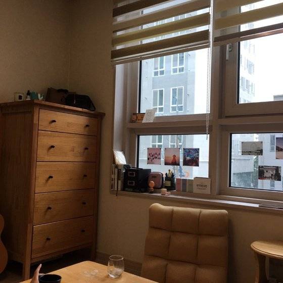 한 달 전쯤 자취를 시작한 친구 D의 자취방. 독립을 기념하는 집들이에 나를 초대했다. [사진 빵떡씨]