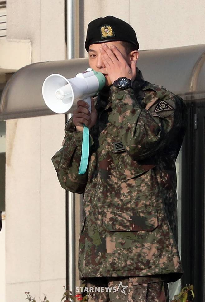 [★화보]'GD IS BACK'