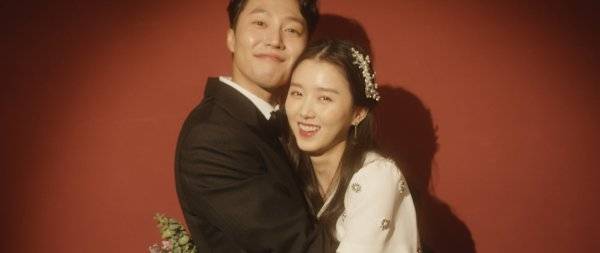 [사진출처 하우엔터테인먼트]