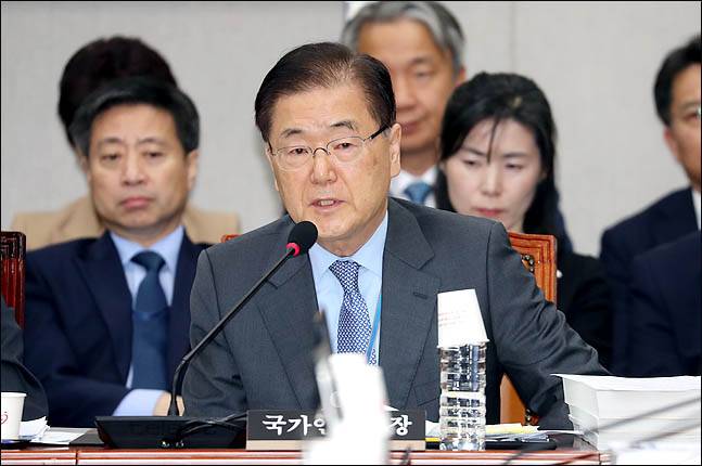 정의용 국가안보실장이 1일 국회에서 열린 국회 운영위원회의 청와대 대통령 비서실, 국가안보실, 대통령경호처에 대한 국정감사에서 의원들의 질의에 답변하고 있다. ⓒ데일리안 박항구 기자