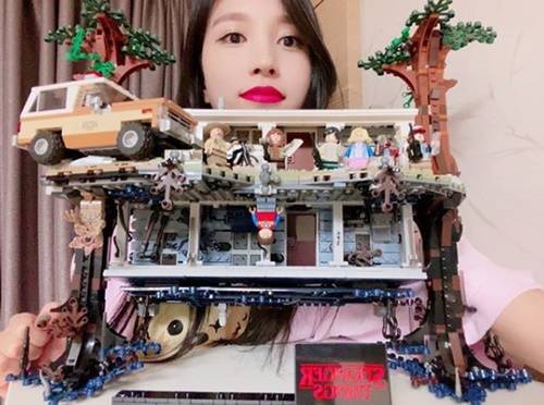 미나 인증샷 사진=트와이스 SNS