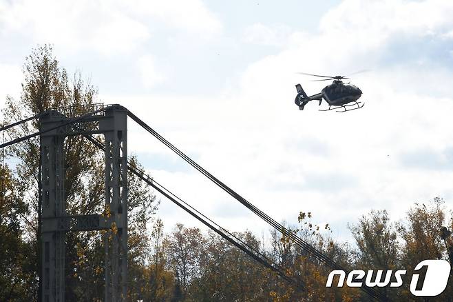 프랑스 현수교 붕괴 사고 현장. © AFP=뉴스1