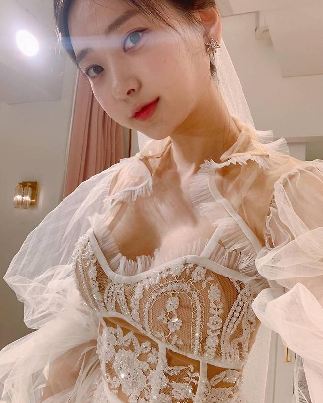 ▲ 모델 신재은이 결혼했다. 출처l신재은 SNS