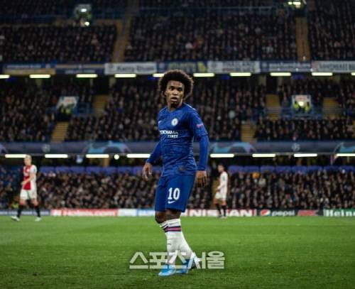 첼시 공격수 윌리안. 출처 | 윌리안 트위터