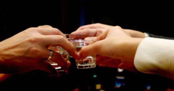 29일 질병관리본부에 따르면 한랭질환자 10명 중 3명(34%)은 음주상태인 것으로 나타났다. [중앙포토]