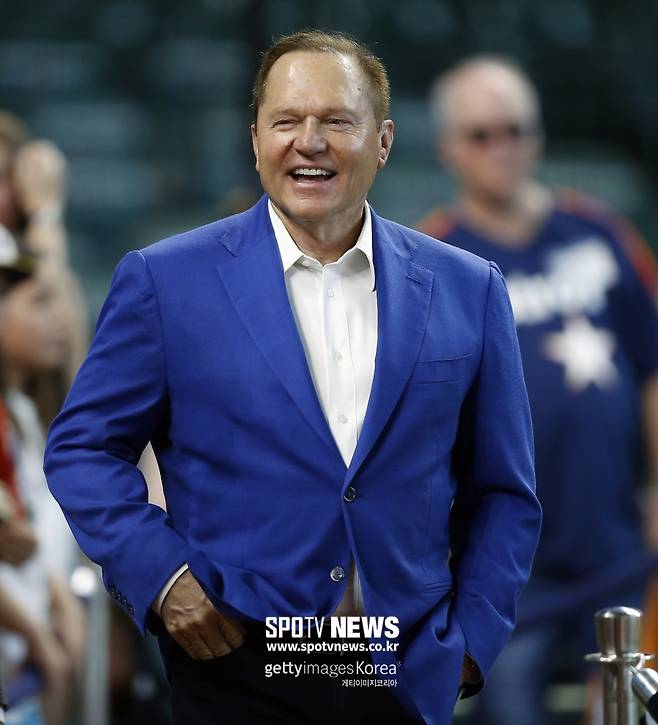 ▲ 마이크 무스타카스 계약을 성공적으로 마친 스콧 보라스는 이제 다른 고객들의 세일즈에 나선다