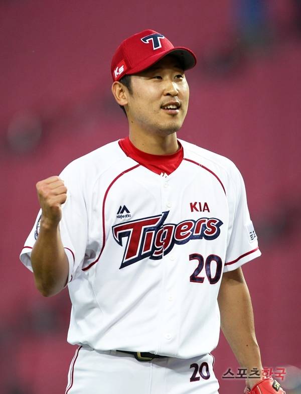 은퇴를 선언한 KIA 윤석민. 스포츠코리아 제공