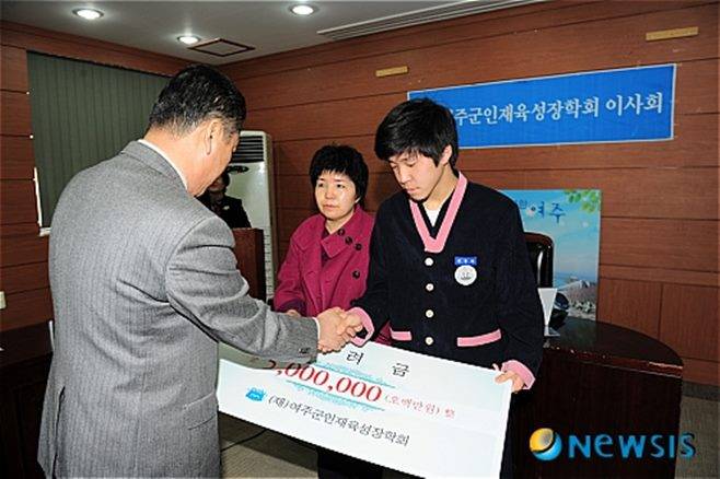 민족사관고등학교 민사고 문제적 남자 교복 학비 파스퇴르 재단 주우재 도티