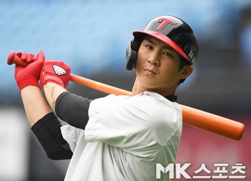 오지환이 4년 총액 40억원에 LG트윈스에 남는다. 사진=MK스포츠 DB