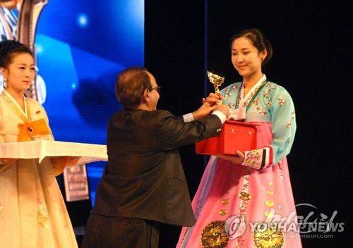 2016년 평양영화축전에서 여배우연기상을 받은 배우 백설미 [부천국제판타스틱영화제 제공]