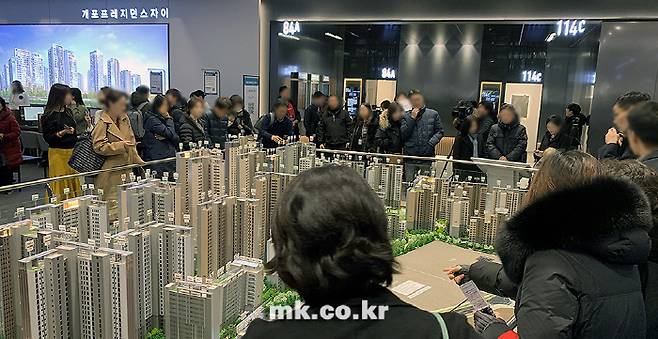 개포프레지던스자이 모델하우스 방문 인파 [사진 = GS건설]