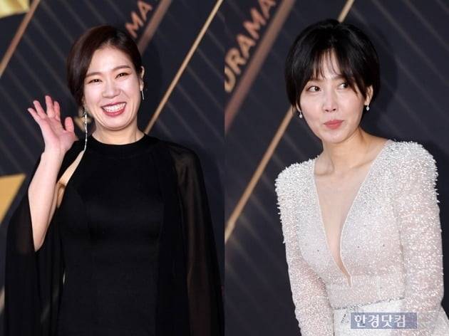 염혜란 신동미 여자 조연상  / 사진 = 최혁 기자