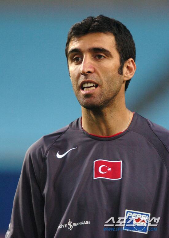 하칸 쉬퀴르   스포츠조선DB