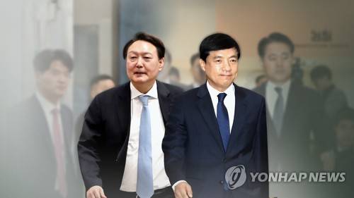 윤석열 검찰총장(왼쪽)과 이성윤 서울중앙지검장 (CG) [연합뉴스TV 제공]
