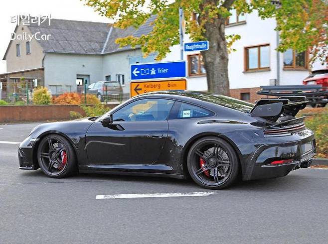 911 GT3 스파이샷 (출처 아우토모토운트스포트)