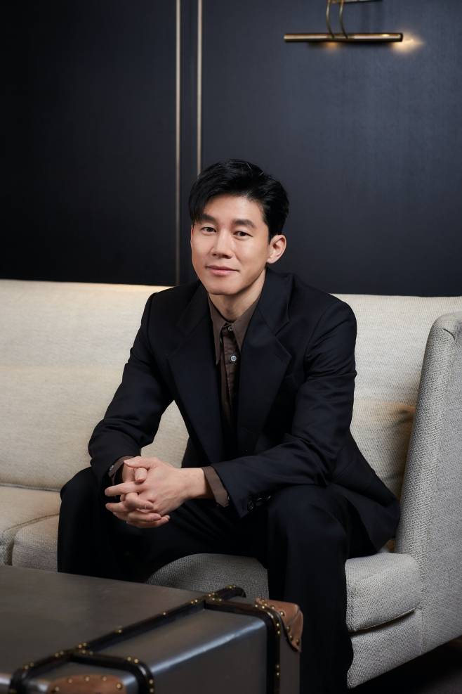 정직한 후보, 김무열