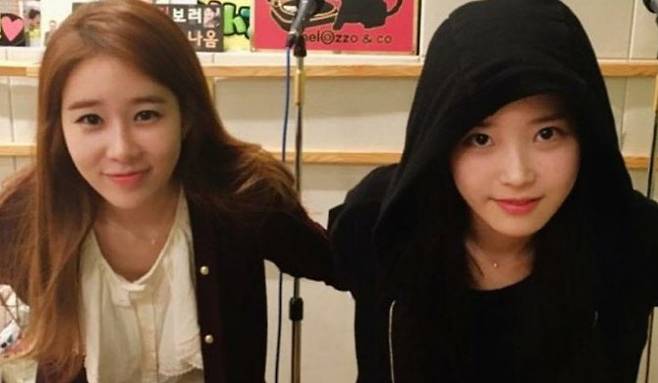 유인나(왼쪽), 아이유. 사진=KBS쿨FM