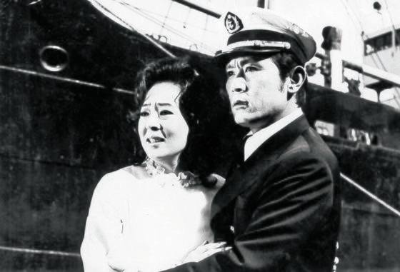 김기덕 감독의 ‘결혼반지’(1972). [중앙포토]